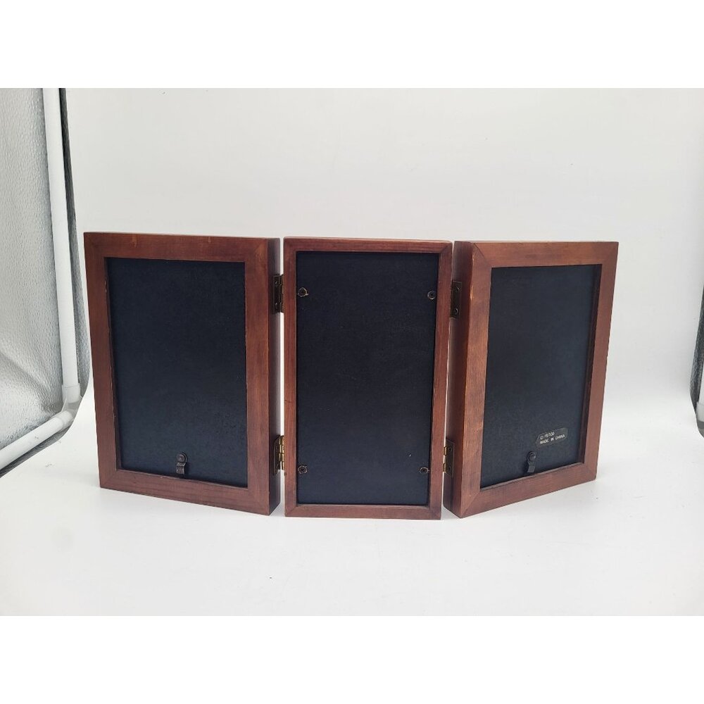 FETCO Tri-Fold Warren Kimble Wood Golf Picture Frame Holds 4x6 Folk Art - Picture 2 of 11